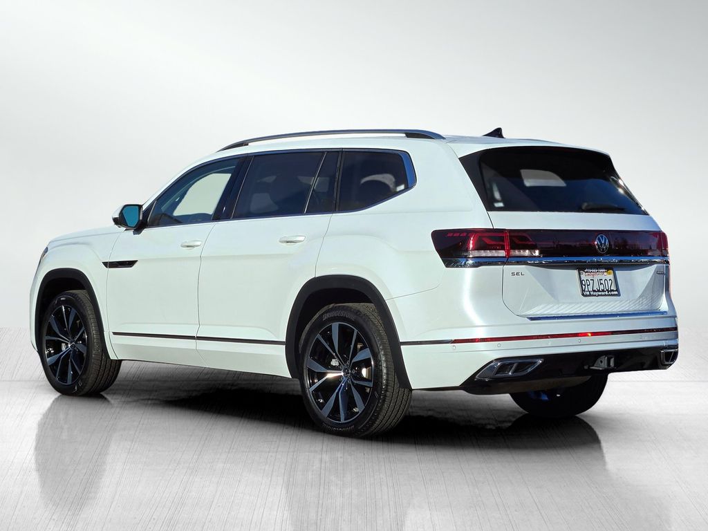 2025 Volkswagen Atlas 2.0T SEL Premium R-Line photo 6