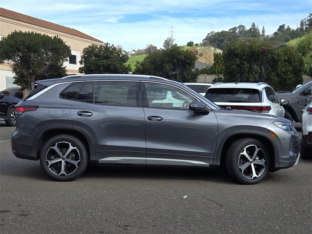 New 2026 Volkswagen Tiguan 2.0T SE SUV