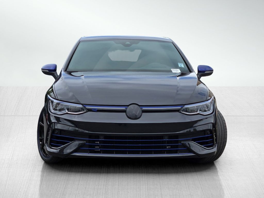 2023 Volkswagen Golf R 2.0T photo 2
