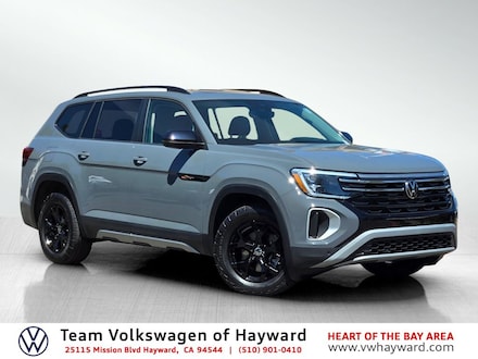 2024 Volkswagen Atlas 2.0T Peak Edition SE w/Technology SUV