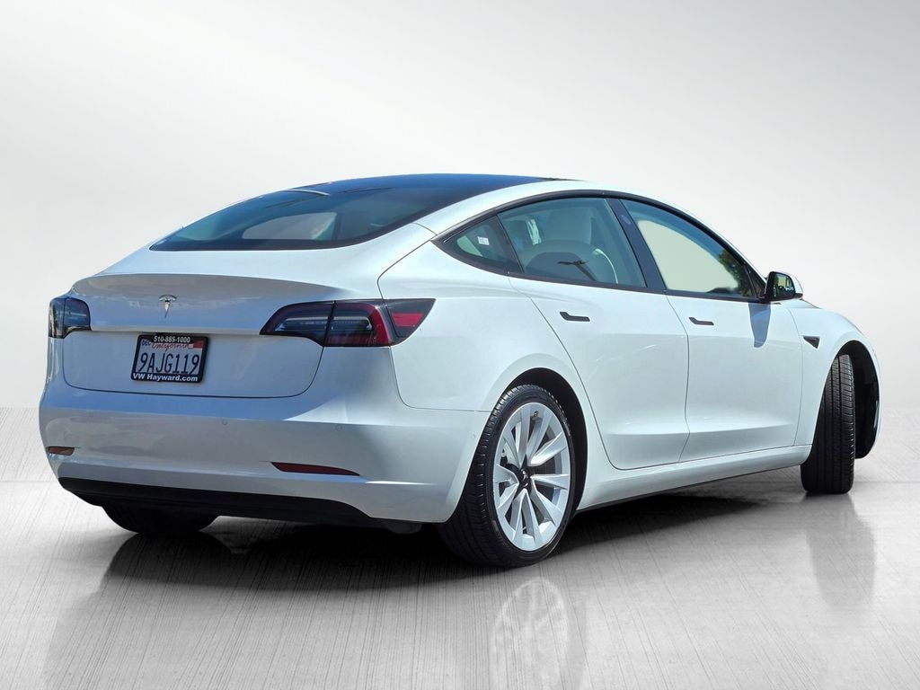 Used 2021 Tesla Model 3 Standard Range Plus Sedan