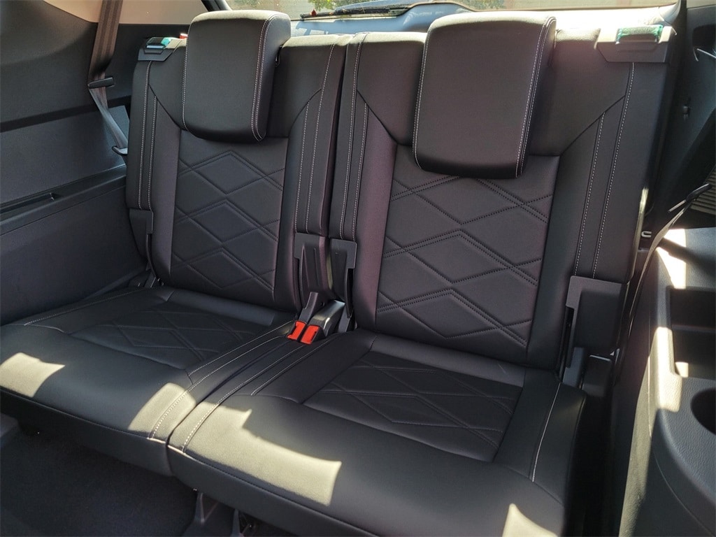 New 2026 Volkswagen Atlas 2.0T SE w/Technology SUV