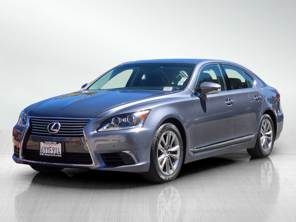 2013 LEXUS LS 460 photo 3