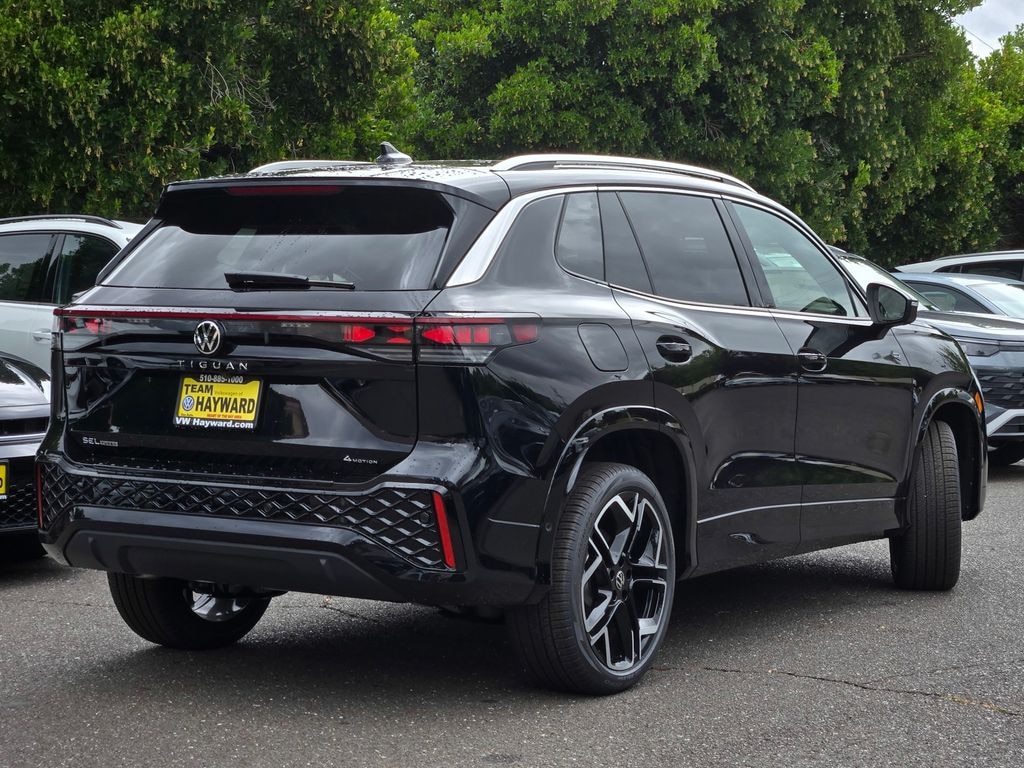 New 2026 Volkswagen Tiguan 2.0T SEL R-Line Turbo SUV