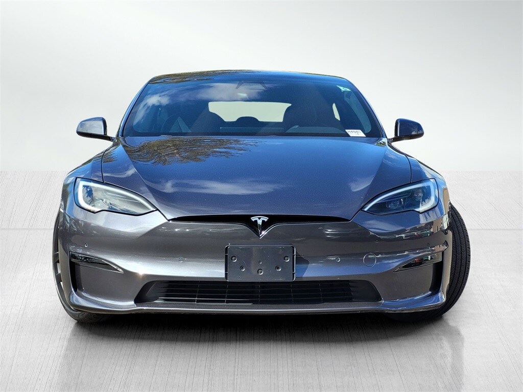 2022 Tesla Model S photo 2