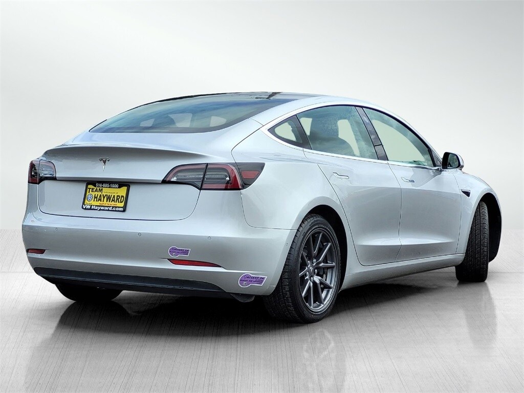 2018 Tesla Model 3 Long Range photo 4