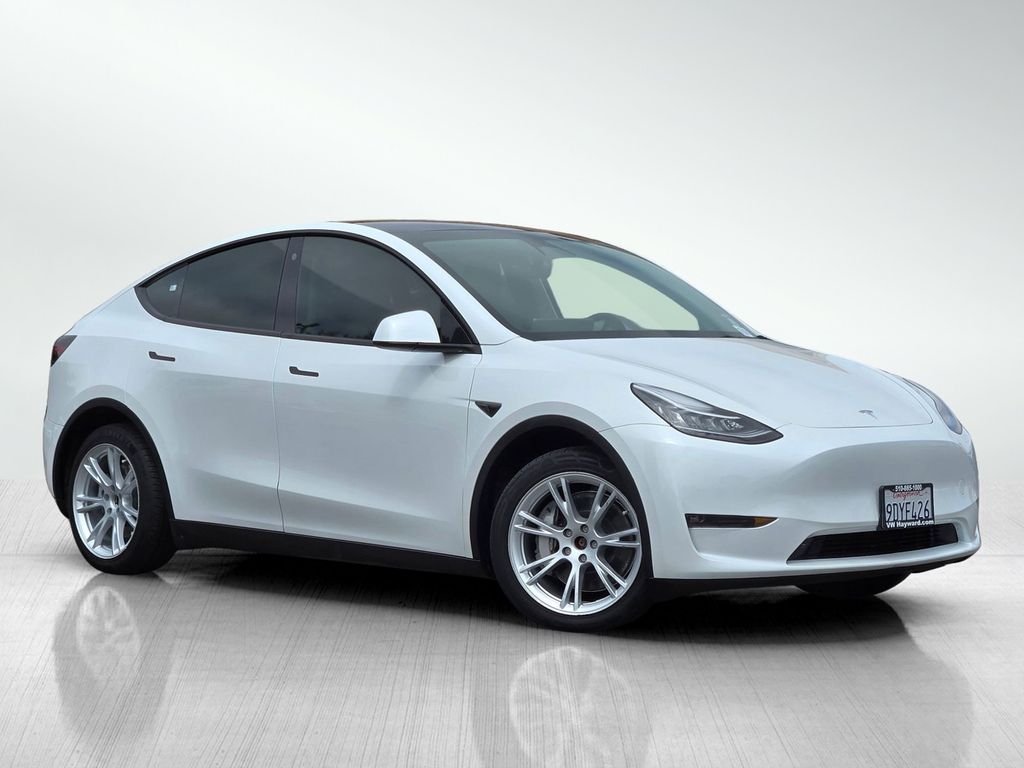 Used 2023 Tesla Model Y Long Range with VIN 7SAYGAEEXPF603321 for sale in Hayward, CA