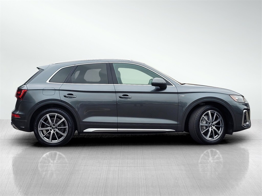 2021 Audi Q5 55 Premium Plus photo 3