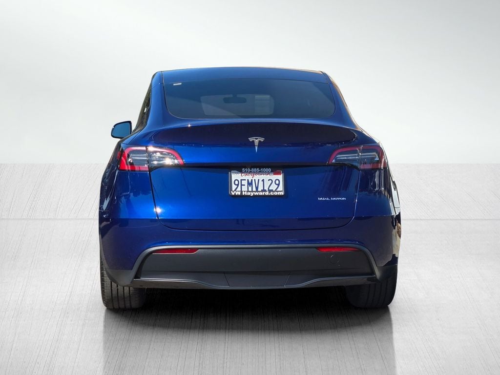 2023 Tesla Model Y Long Range photo 4