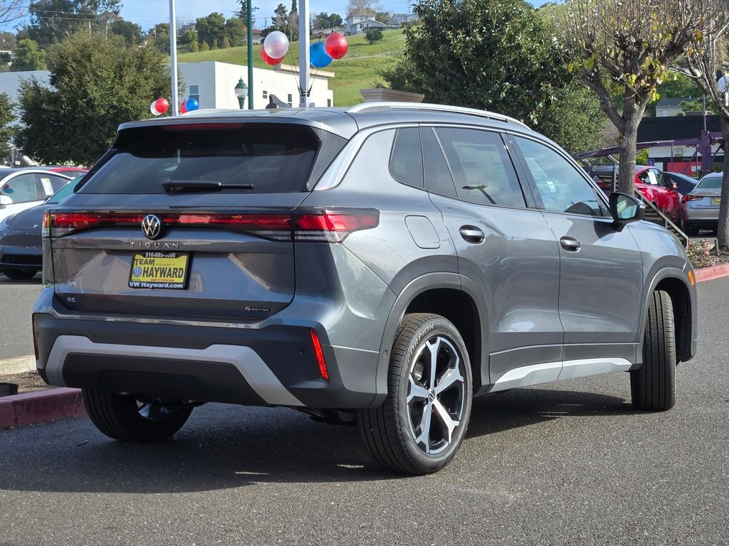 New 2026 Volkswagen Tiguan 2.0T SE SUV