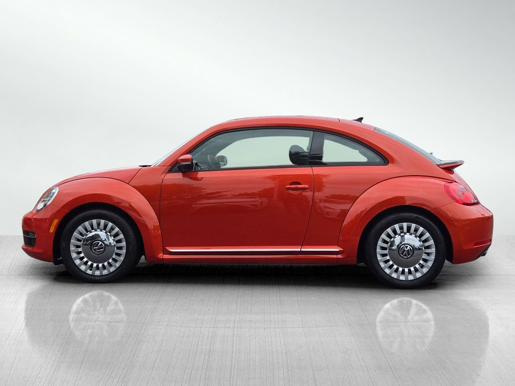 2016 Volkswagen Beetle 1.8T SE photo 6