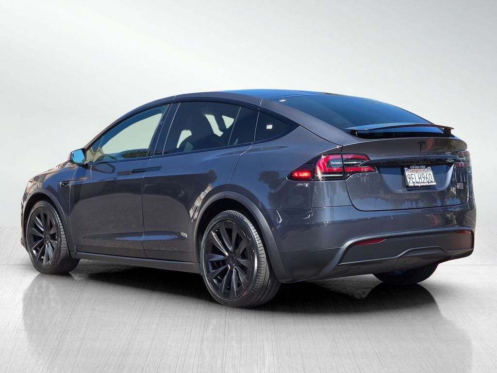 2022 Tesla Model X Plaid photo 6