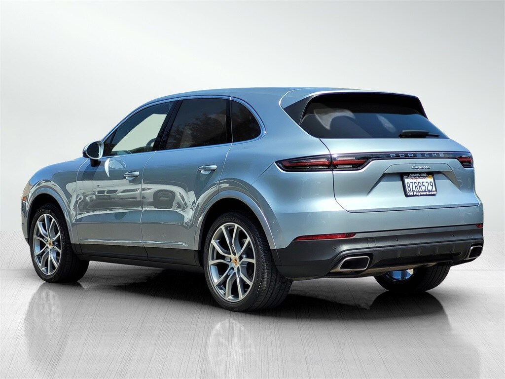 2021 Porsche Cayenne Base photo 6