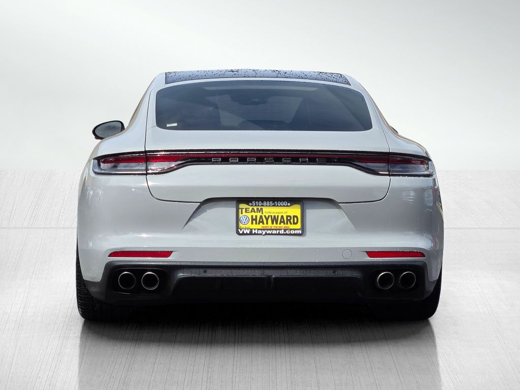 2021 Porsche Panamera 4S photo 4