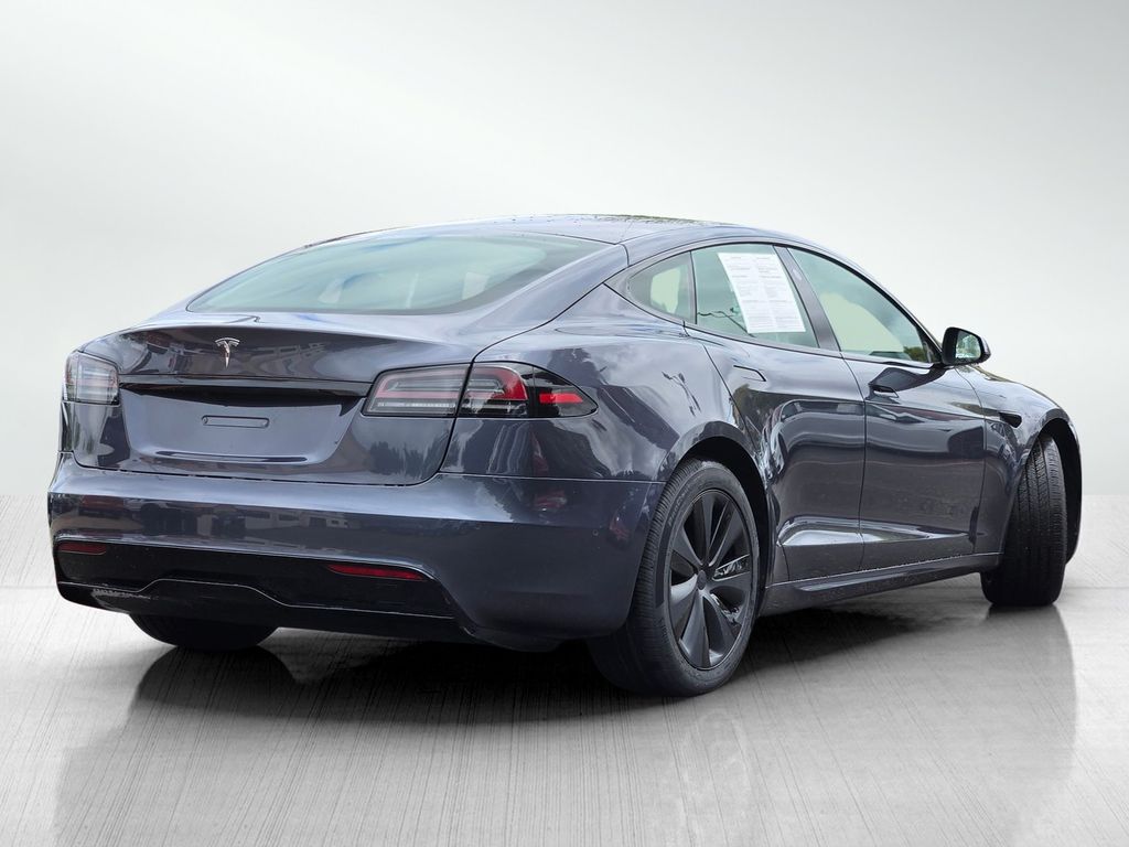 2023 Tesla Model S Standard Range photo 4