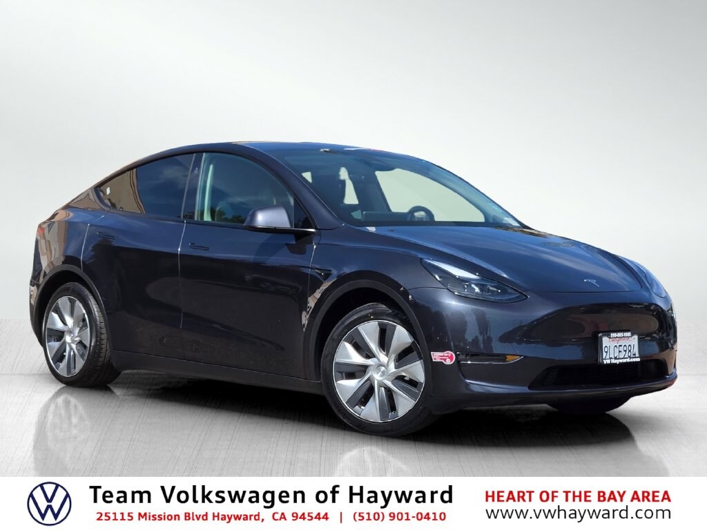 Used 2024 Tesla Model Y Long Range SUV