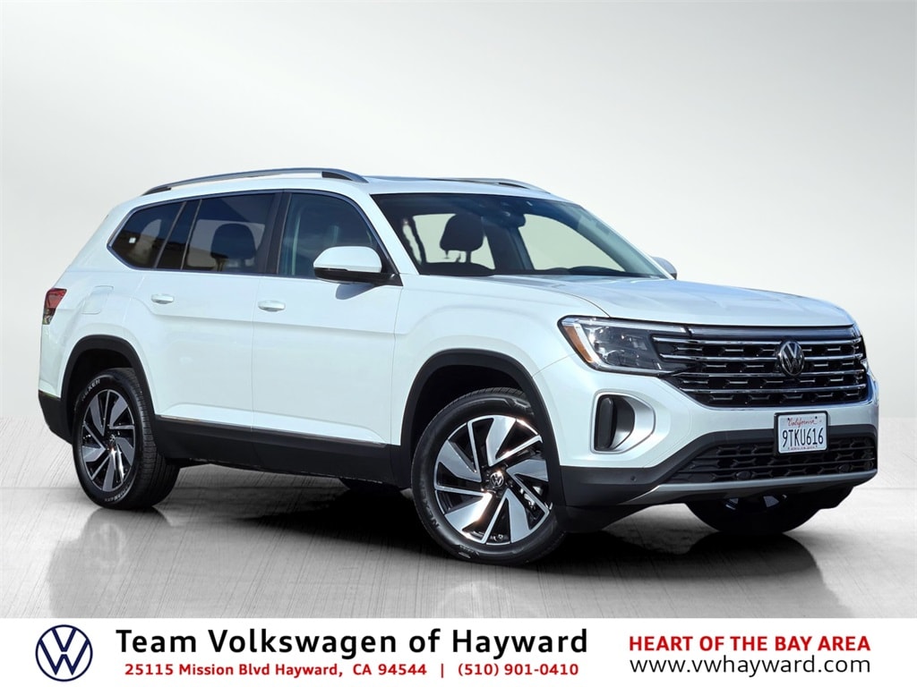 2024 Volkswagen Atlas SEL's photo