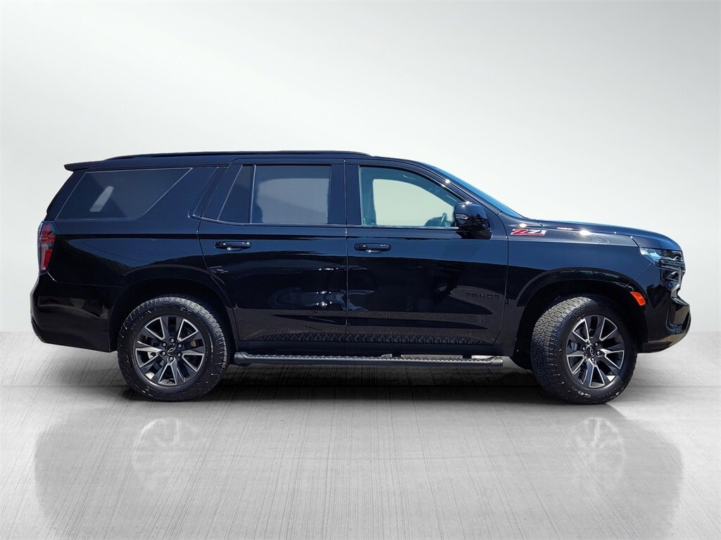 2021 Chevrolet Tahoe Z71 photo 2