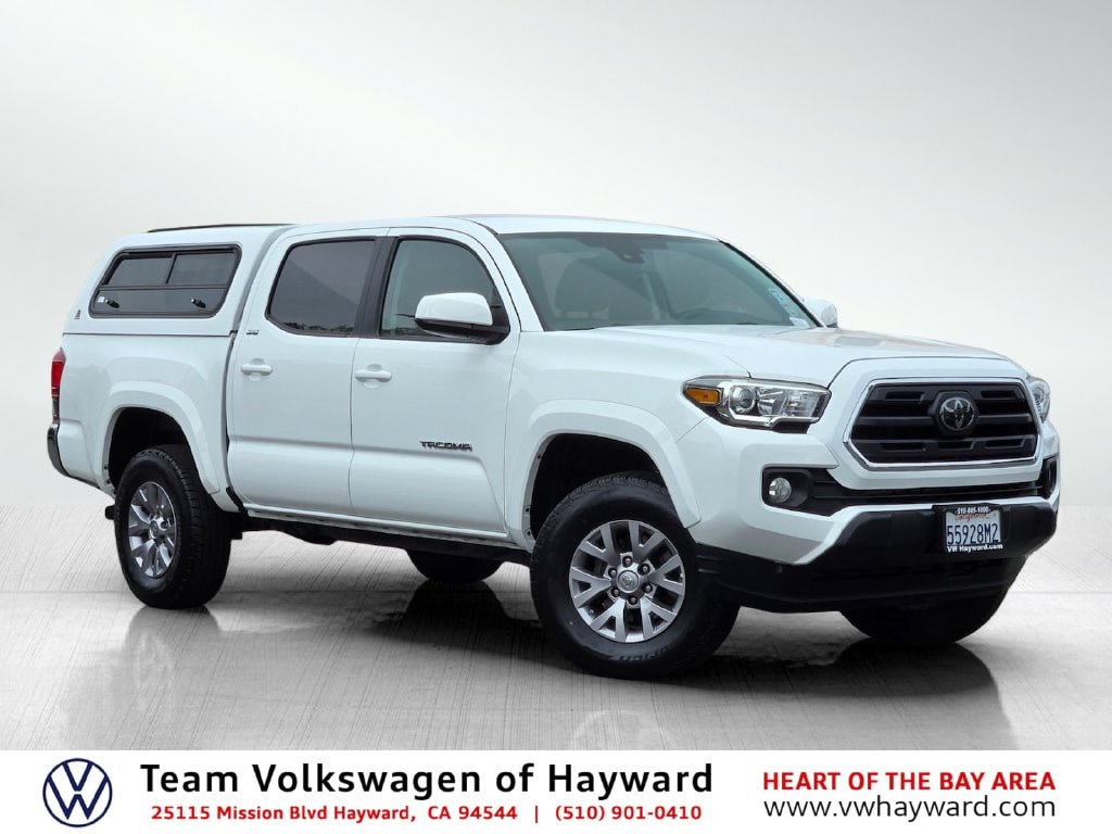 Used 2018 Toyota Tacoma SR5 Truck Double Cab