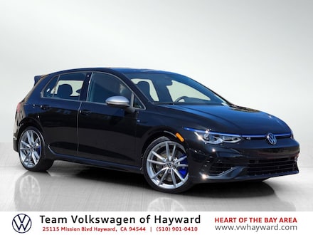 2024 Volkswagen Golf R 2.0T Hatchback