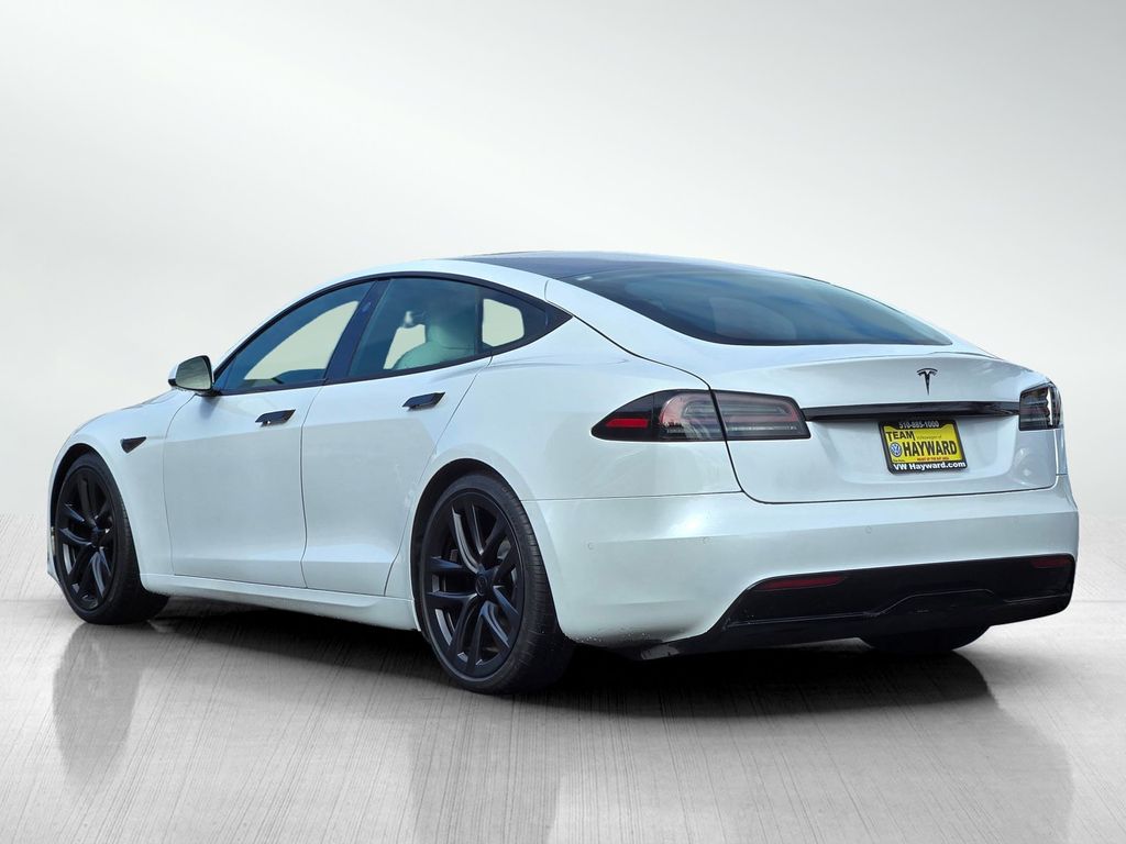 2023 Tesla Model S Standard Range photo 5