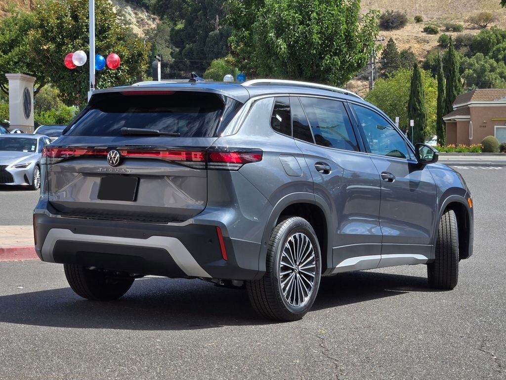 New 2026 Volkswagen Tiguan S SUV
