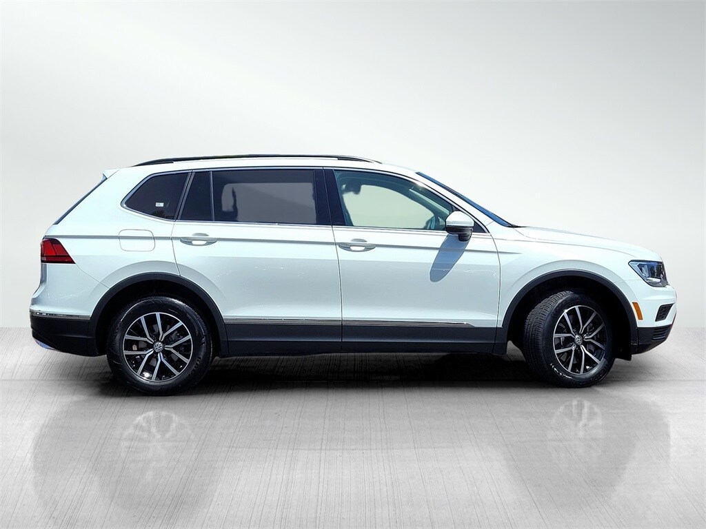 2021 Volkswagen Tiguan SE photo 3