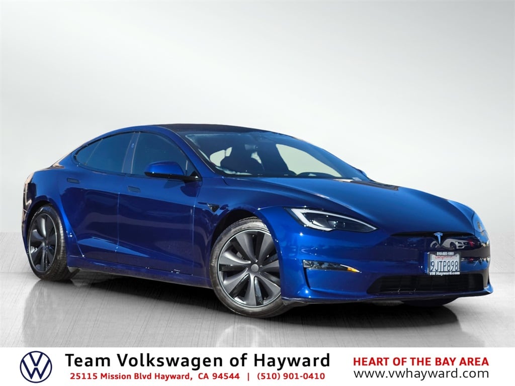 2023 Tesla Model S Standard Range's photo