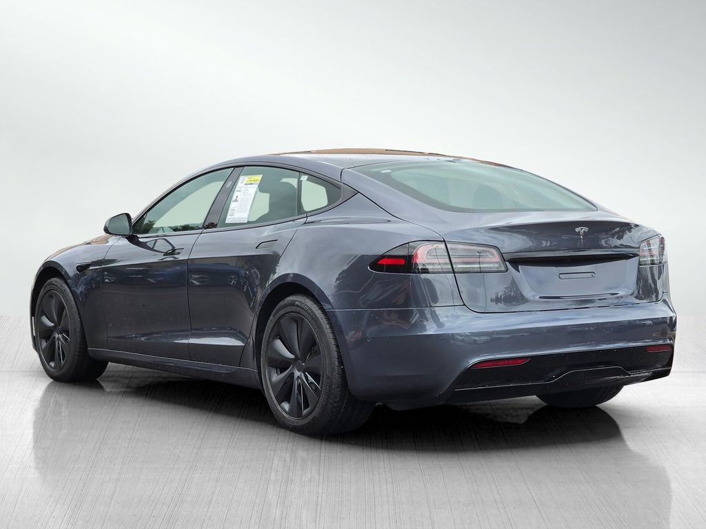 2023 Tesla Model S Standard Range photo 6