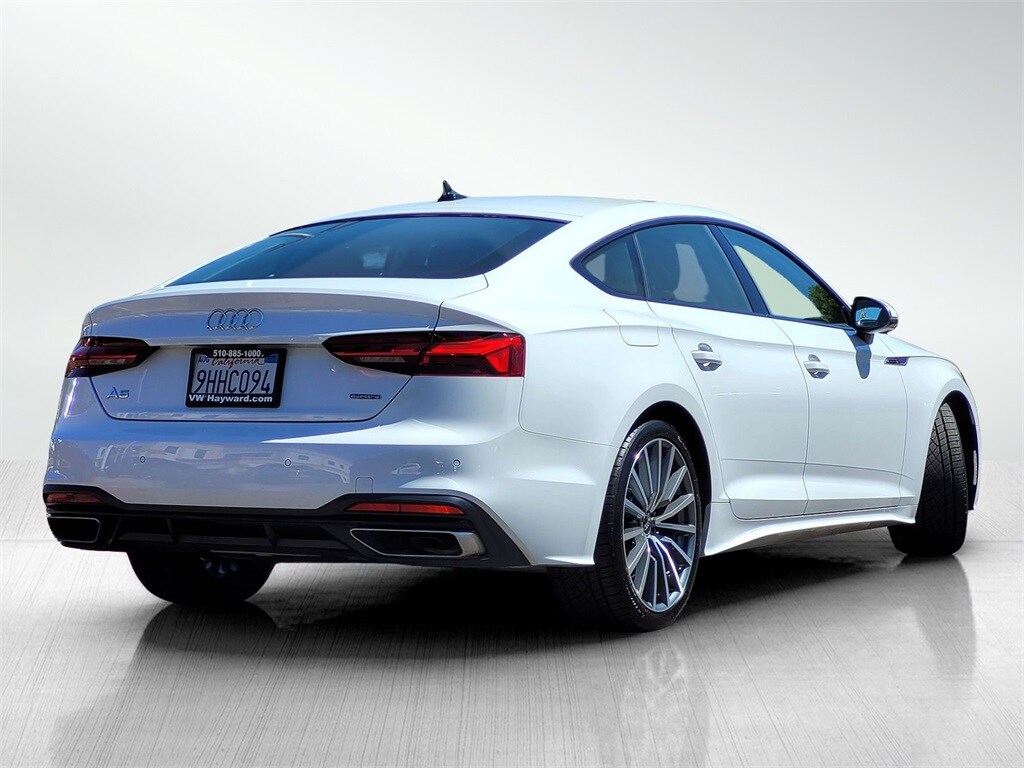 2023 Audi A5 Quattro Premium Plus photo 4