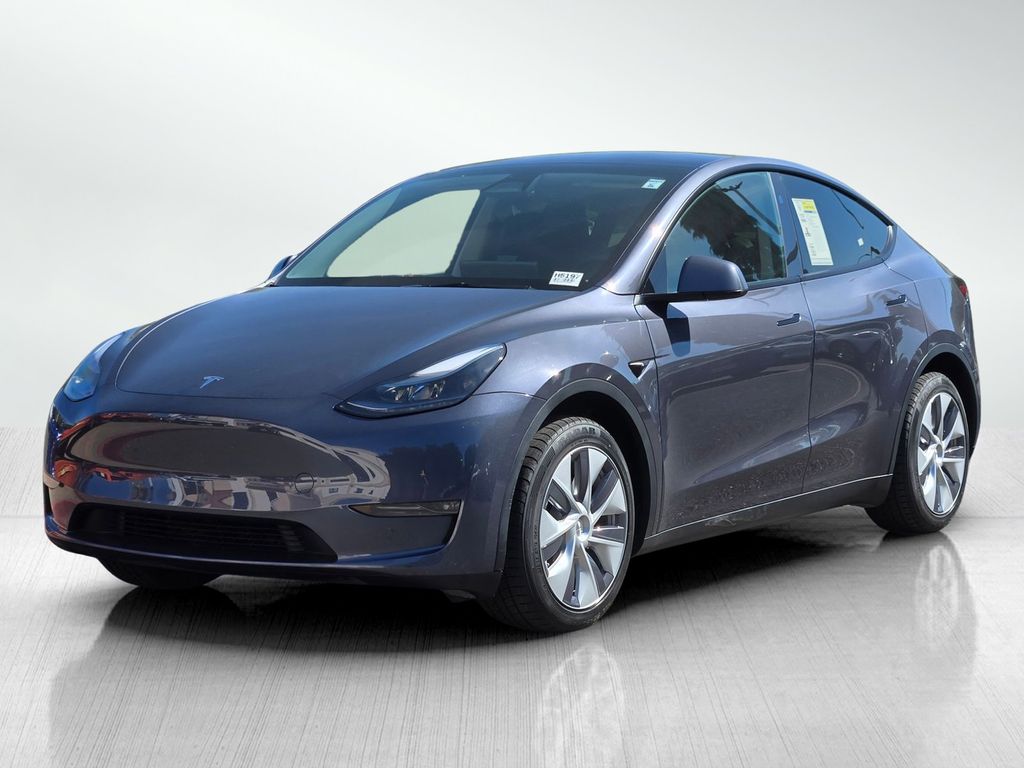 2023 Tesla Model Y Long Range photo 3