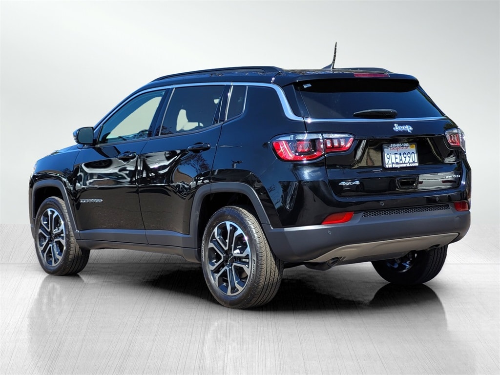 2024 Jeep Compass Limited photo 6