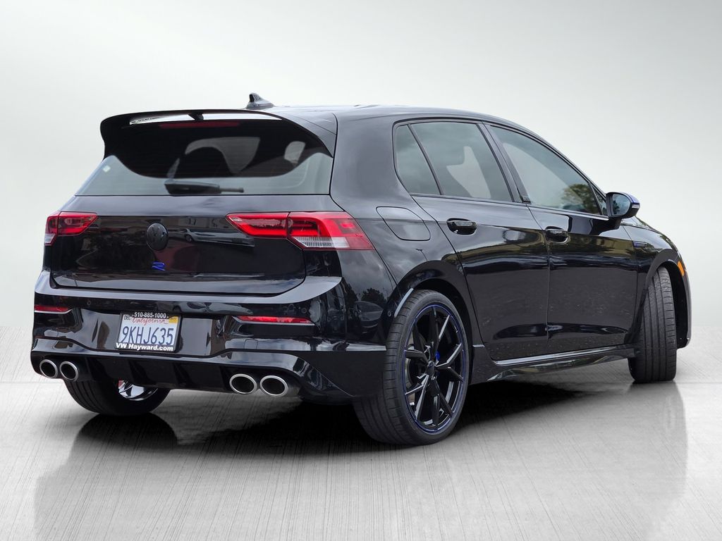 2023 Volkswagen Golf R 2.0T photo 4