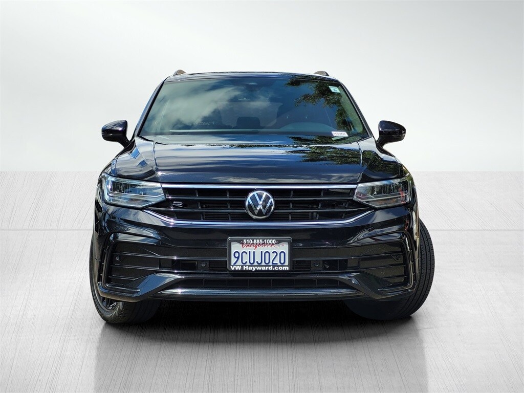 2022 Volkswagen Tiguan SE R-Line Black photo 2