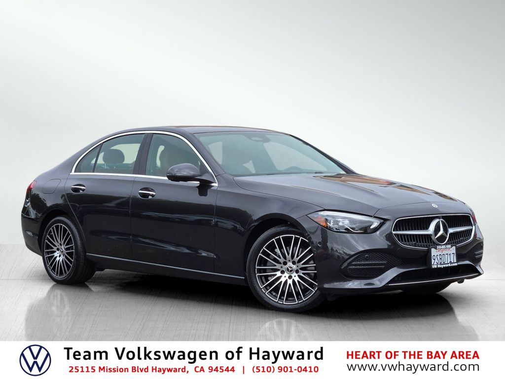 2025 Mercedes-Benz C-Class C 300's photo