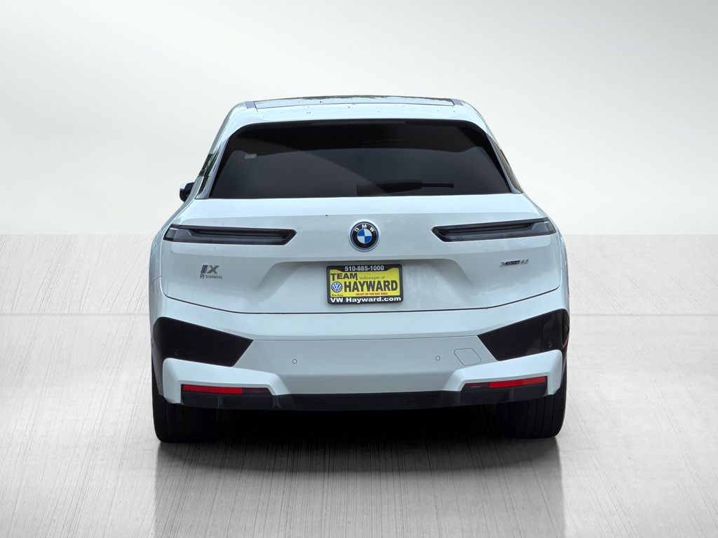 2024 BMW iX xDrive50 photo 5