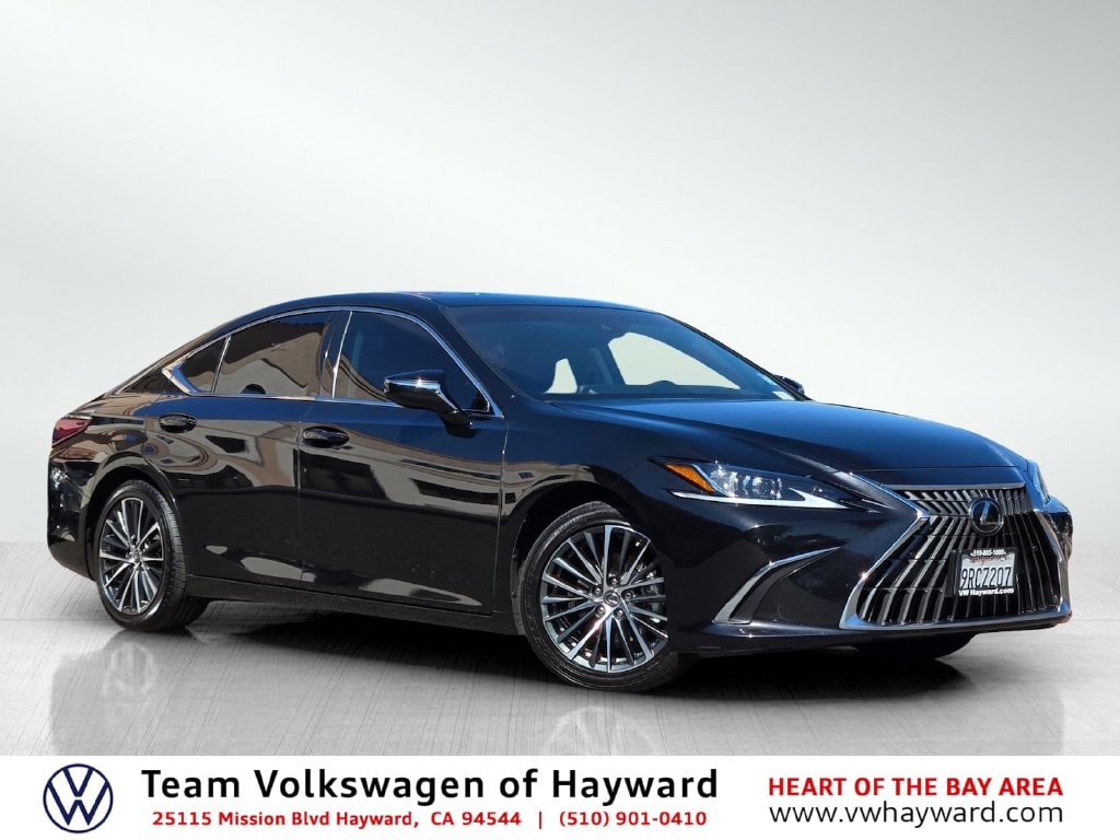 2025 Lexus ES