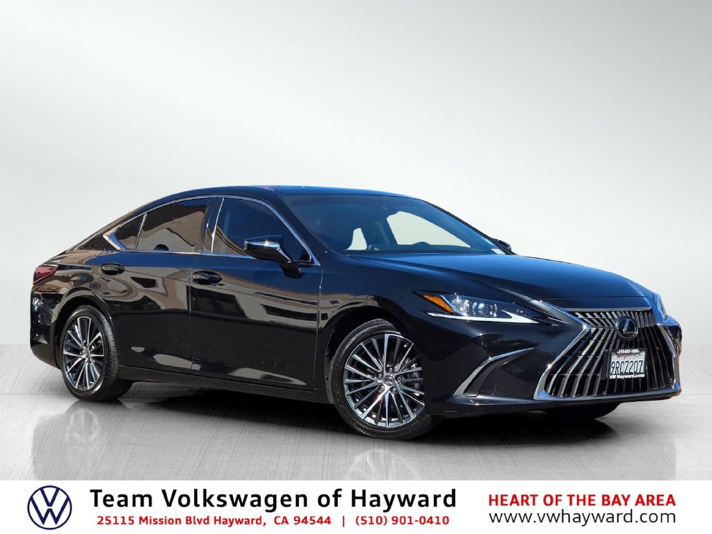 Used 2025 Lexus ES 300h Sedan