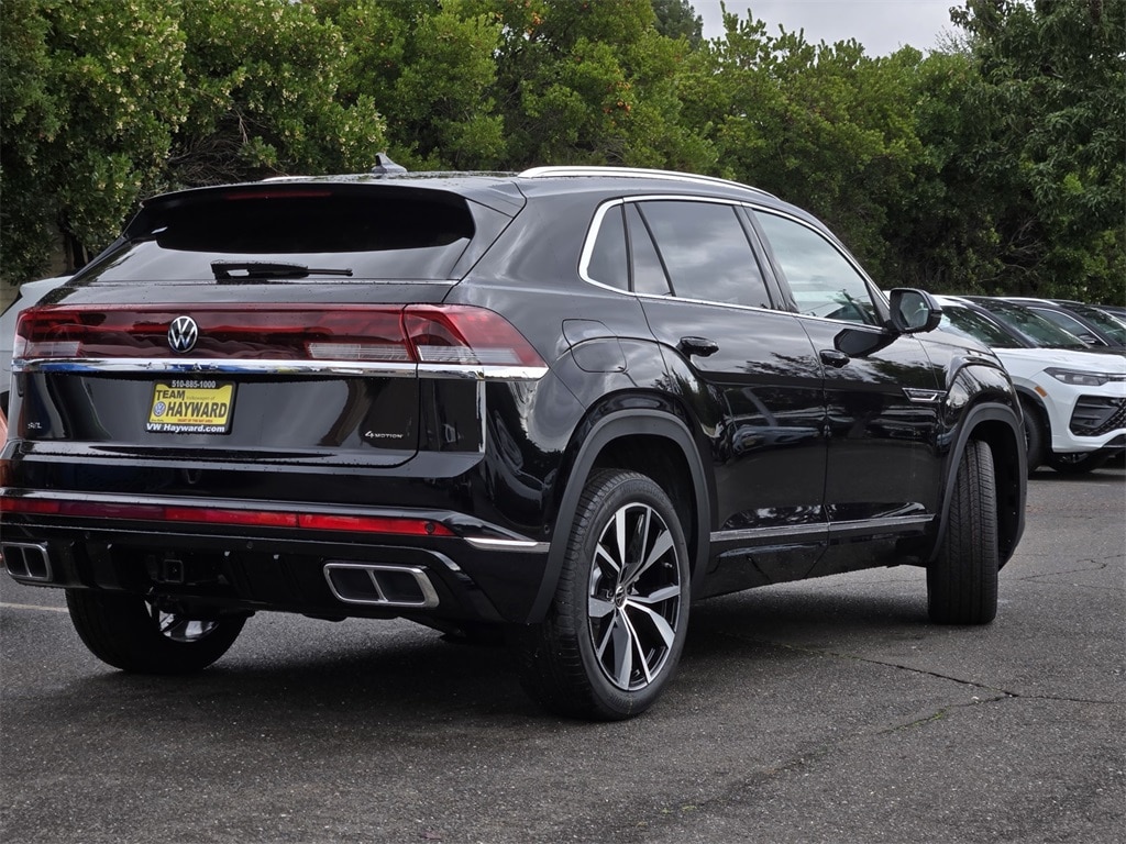New 2026 Volkswagen Atlas Cross Sport 2.0T SEL Premium R-Line SUV