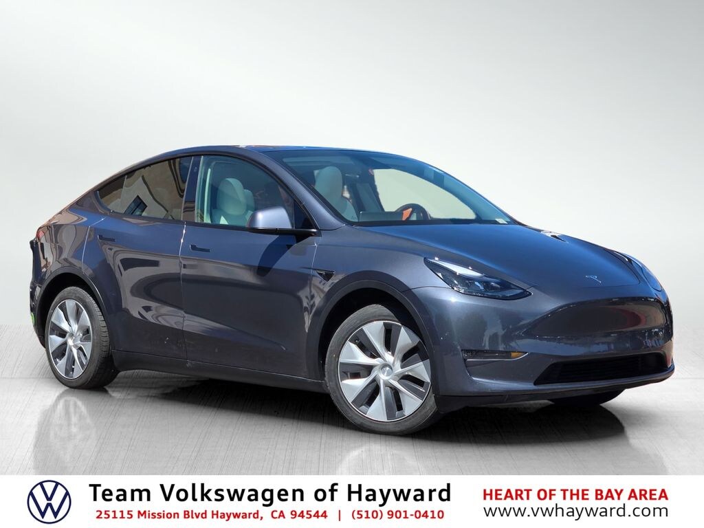 Used 2023 Tesla Model Y Long Range SUV