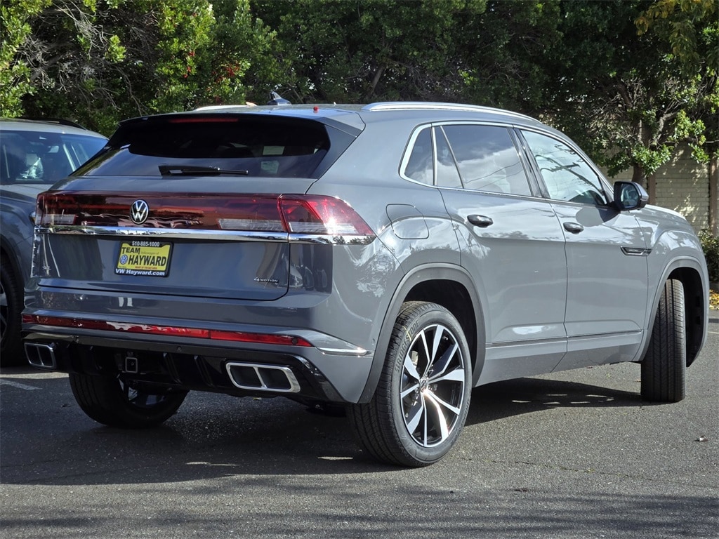New 2026 Volkswagen Atlas Cross Sport 2.0T SEL Premium R-Line SUV