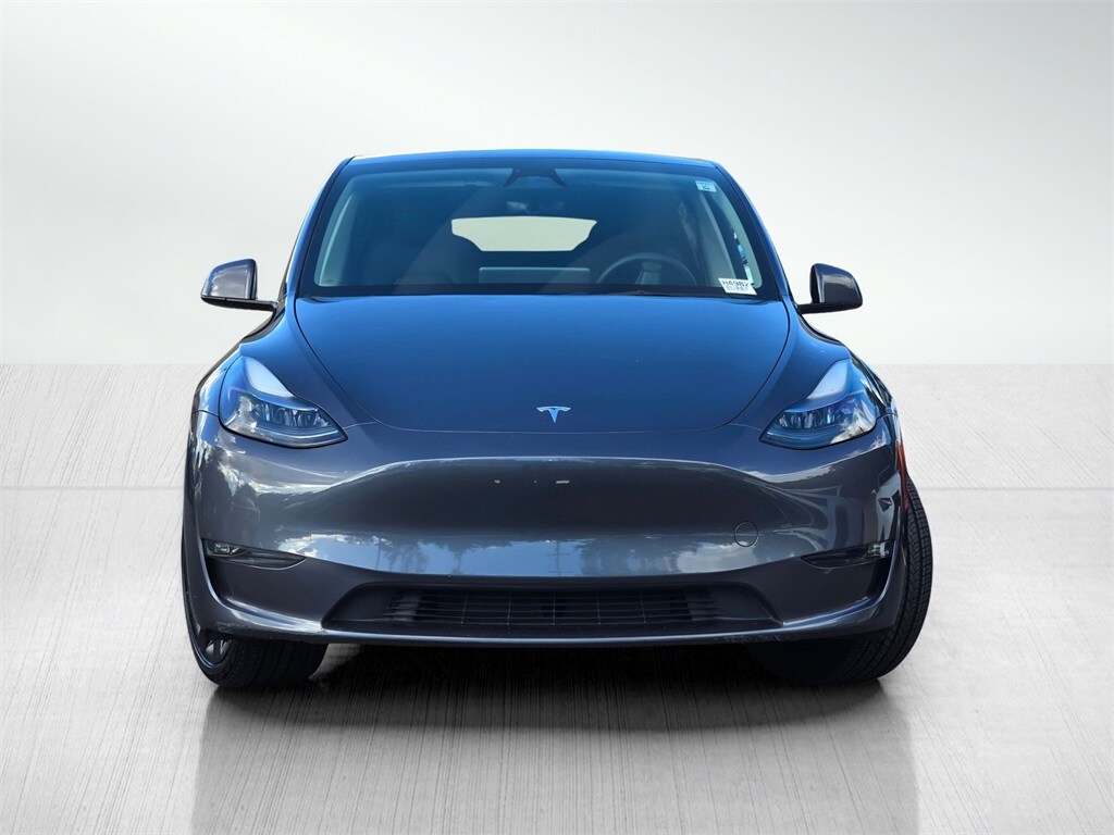 2023 Tesla Model Y Long Range photo 2