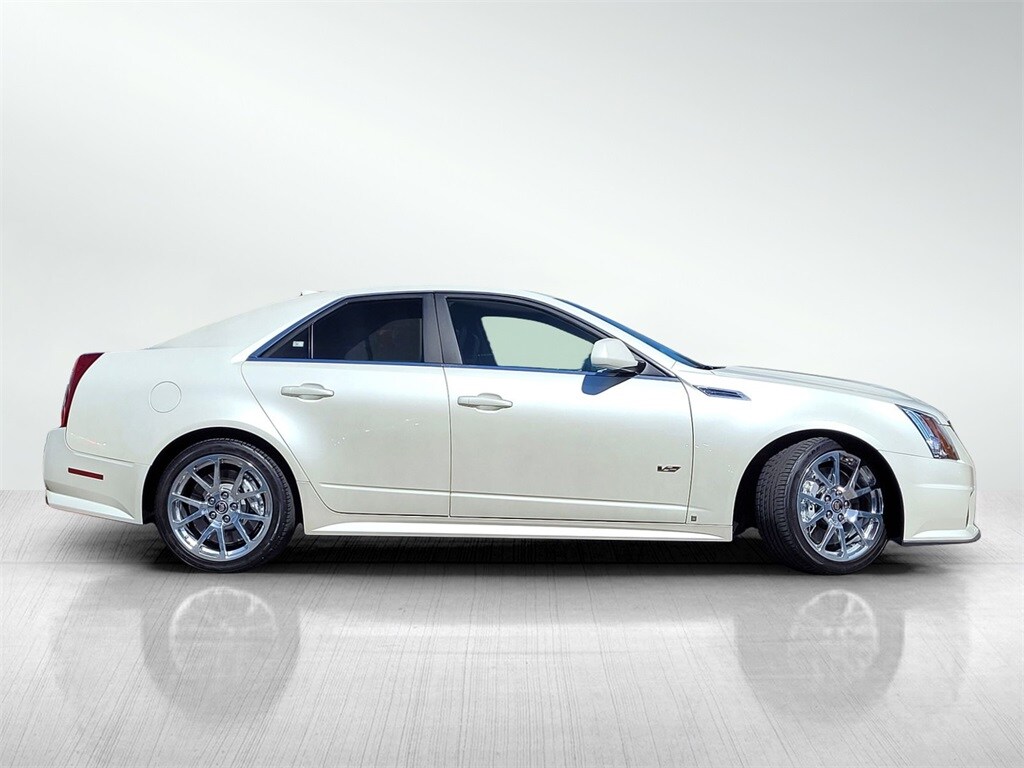 2009 Cadillac CTS V Base Sedan photo 3