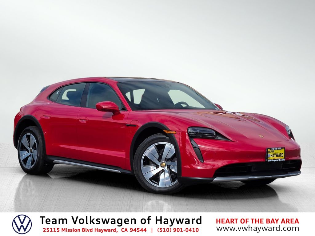 2022 Porsche Taycan Cross Turismo