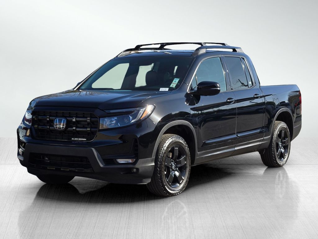 2025 Honda Ridgeline Black Edition photo 3