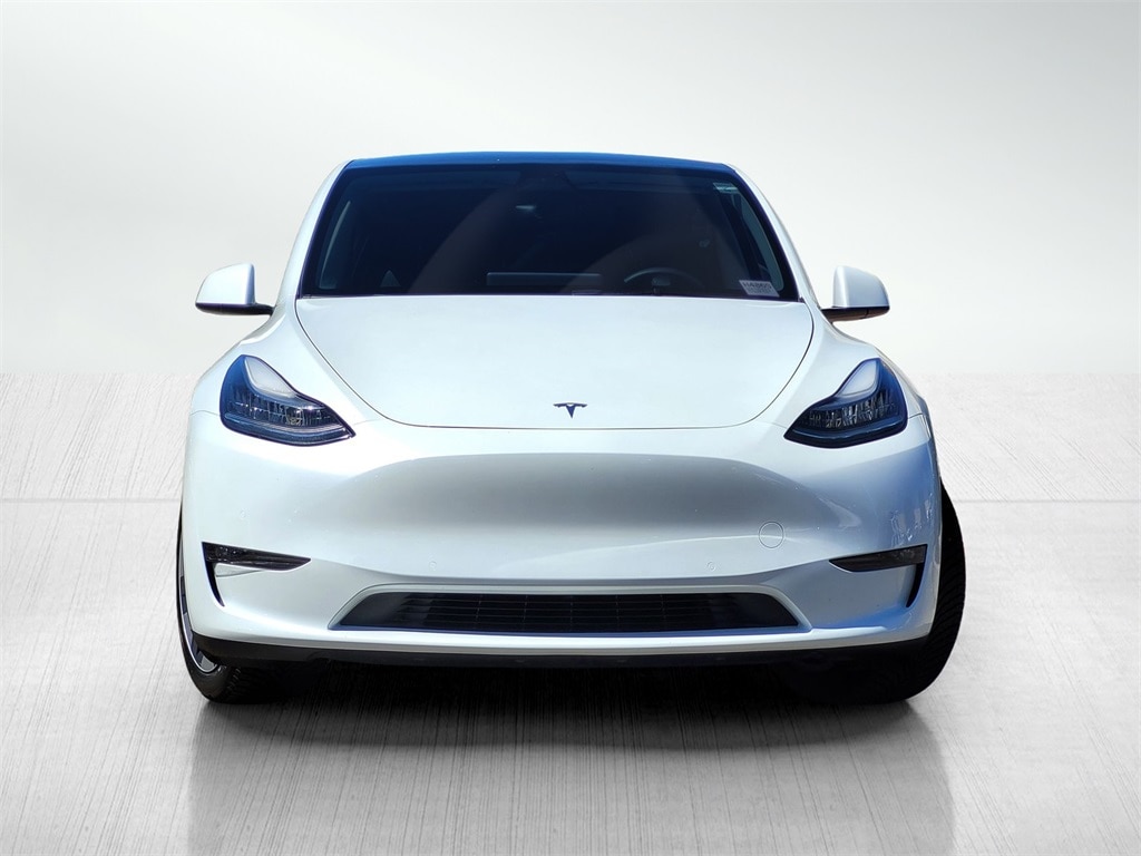 Used 2021 Tesla Model Y Long Range with VIN 5YJYGAEE8MF112545 for sale in Kansas City