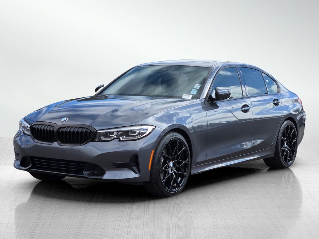 2019 BMW 3 Series 330i photo 3