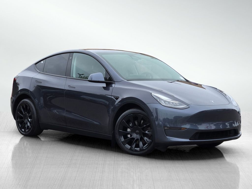 Used 2021 Tesla Model Y Long Range with VIN 5YJYGDEE6MF193658 for sale in Hayward, CA