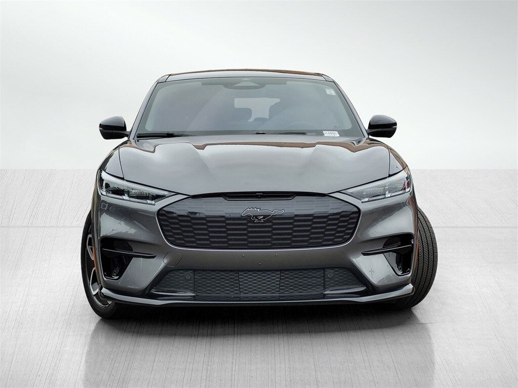 2023 Ford Mustang Mach-E GT photo 2