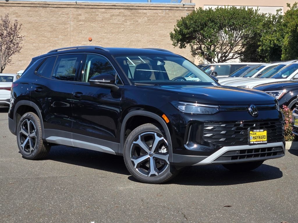 New 2026 Volkswagen Tiguan 2.0T SE SUV